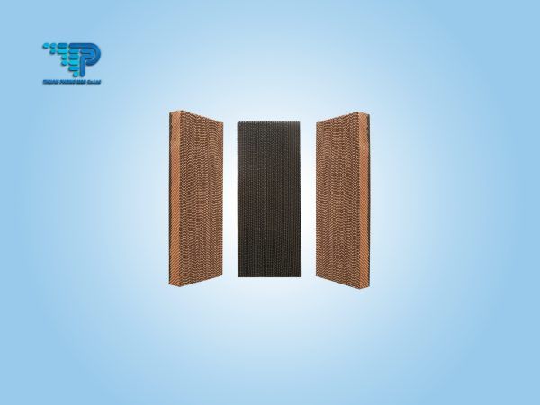 Tam-lam-mat-cooling-pad-chong-reu-1-600x450.jpg